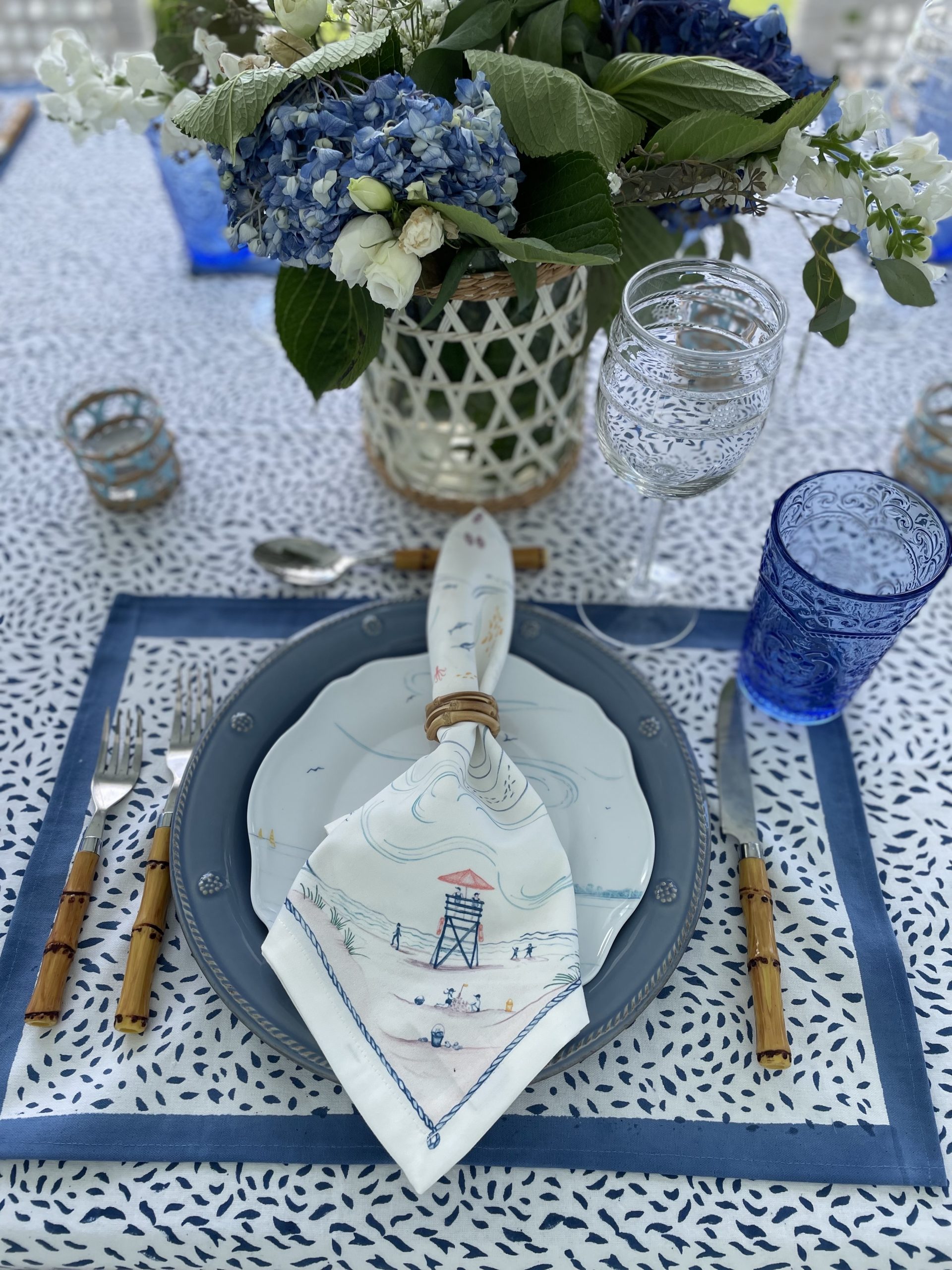 Summer Entertaining | Blue Coastal Tablescape - Home of Malones